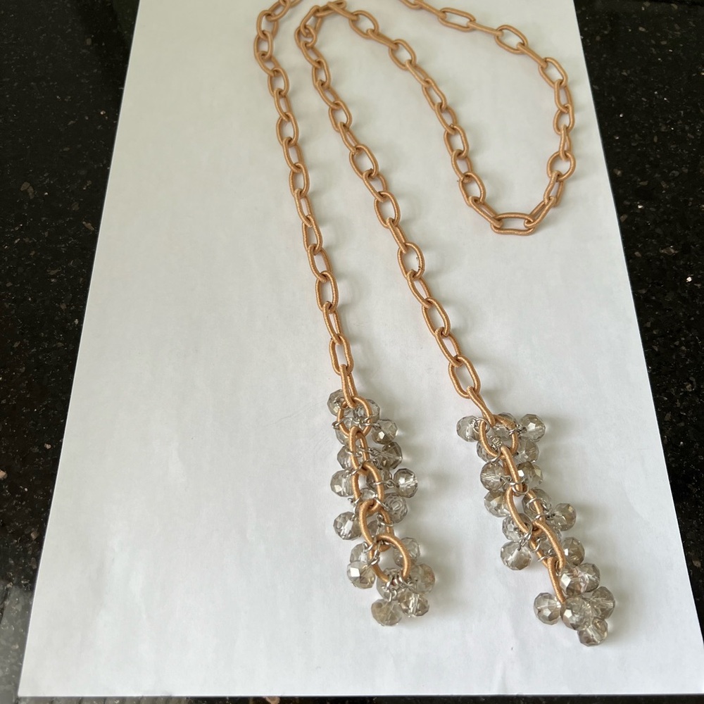 Lovely tassel necklace! With beads on both ends